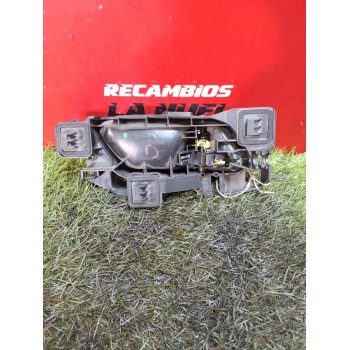 Recambio de maneta interior delantera derecha para peugeot partner tepee yh01 referencia OEM IAM 9819743977 P1008924A00 