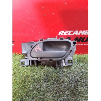 Recambio de maneta interior delantera izquierda para peugeot partner tepee yh01 referencia OEM IAM   