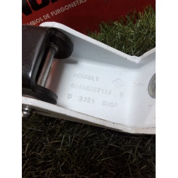 Recambio de rodillo puerta corredera derecha para renault express advance blue dci diesel fap referencia OEM IAM 824A65571R  