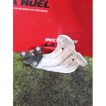 Recambio de rodillo puerta corredera derecha para renault express advance blue dci diesel fap referencia OEM IAM 745967497  