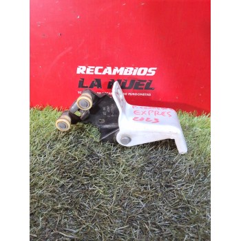 Recambio de rodillo puerta corredera derecha alta para renault express advance blue dci diesel fap referencia OEM IAM 824A65571R