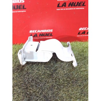Recambio de bisagra trasera izquierda baja para renault trafic iii furgón m9r z7 referencia OEM IAM 904108626R  