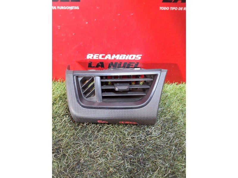 Recambio de aireador central izquierdo para renault kangoo iii monospace blue dci 95 (kjab) referencia OEM IAM 734510628R  