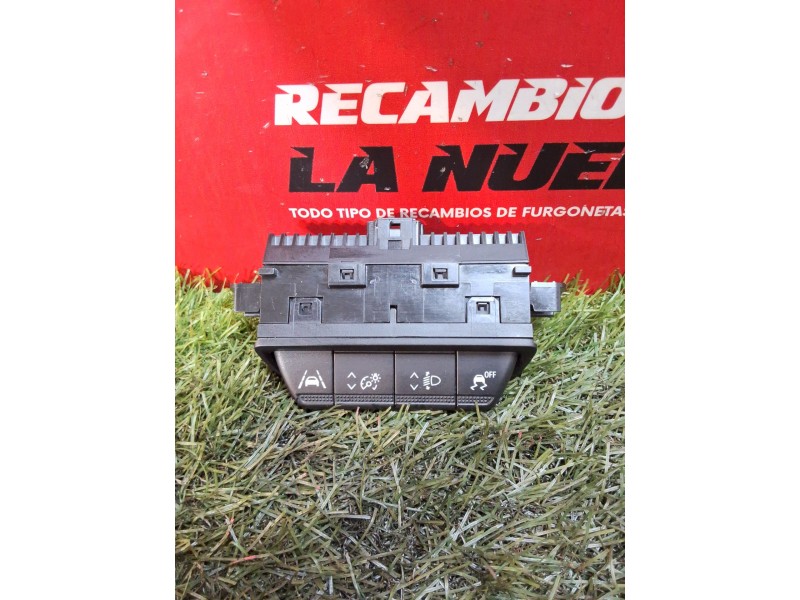 Recambio de regulador altura luces para renault kangoo iii monospace blue dci 95 (kjab) referencia OEM IAM 259806495R  