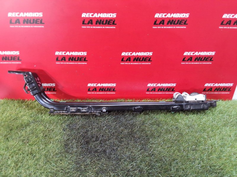 Recambio de soporte puerta corredera para renault kangoo iii monospace blue dci 95 (kjab) referencia OEM IAM 777614419R  
