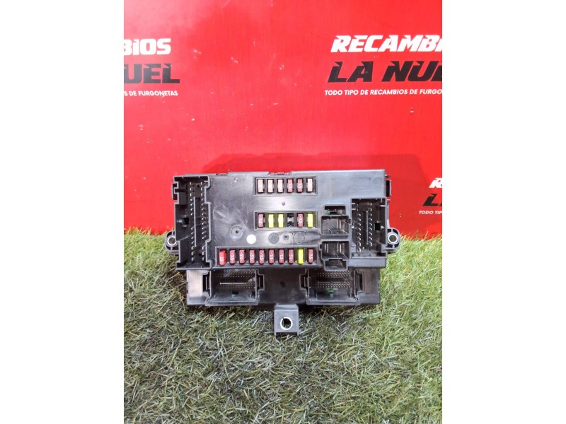 Recambio de caja reles / fusibles para fiat ducato furgoneta (250_) 130 multijet 2,3 d referencia OEM IAM 1389975080  