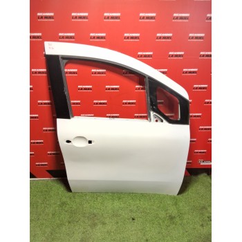 PUERTA DELANTERA DERECHA 801002191R 