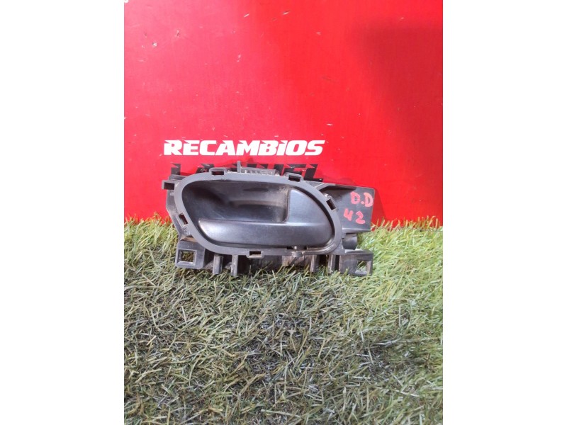 Recambio de maneta interior delantera derecha para peugeot partner furgoneta/monovolumen 1.6 hdi / bluehdi 75 referencia OEM IAM