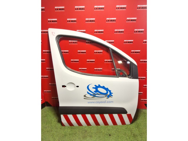 Recambio de puerta delantera derecha para peugeot partner furgoneta/monovolumen 1.6 hdi / bluehdi 75 referencia OEM IAM 9004Z6  