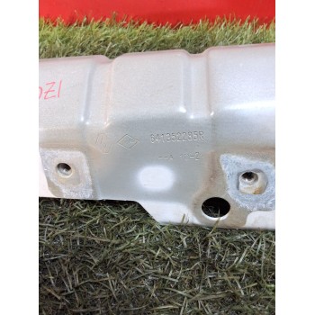 Recambio de soporte guardabarro izquierdo para renault kangoo iii monospace blue dci 95 (kjab) referencia OEM IAM 641352285R  