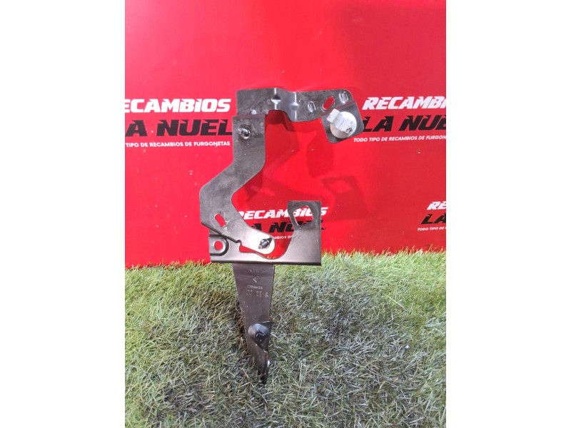 Recambio de soporte para renault kangoo iii monospace blue dci 95 (kjab) referencia OEM IAM 227A88613R  