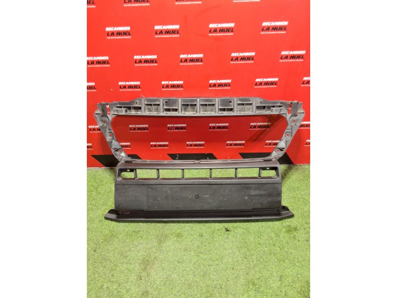 Recambio de rejilla paragolpes delantero para citroën jumper iii furgoneta 2.2 bluehdi 140 referencia OEM IAM 1315077070  