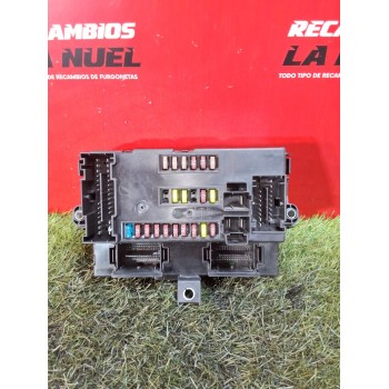 CAJA RELES / FUSIBLES 1398635080 