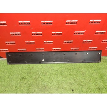 Recambio de moldura lateral derecha para fiat ducato furgoneta (250_) 130 multijet 2,3 d referencia OEM IAM 1317371070  