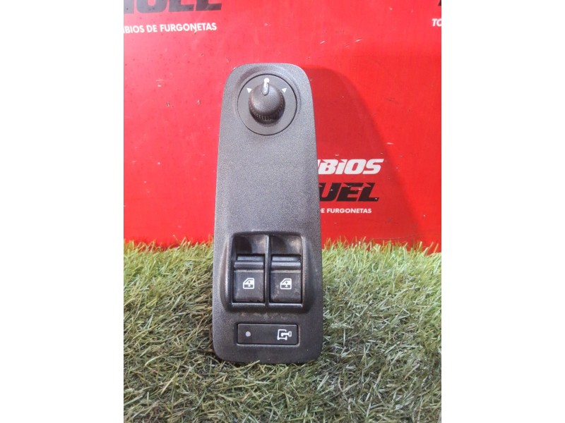 Recambio de mando elevalunas delantero izquierdo para fiat ducato furgoneta (250_) 130 multijet 2,3 d referencia OEM IAM 0735691