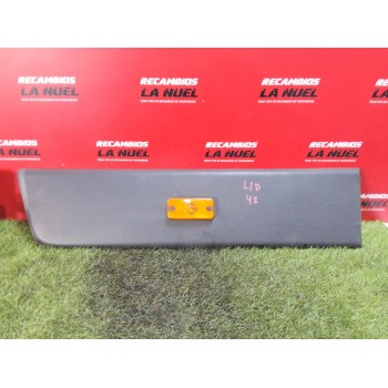 MOLDURA LATERAL DERECHA 1317356070 