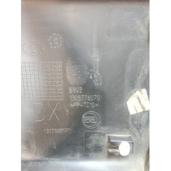 Recambio de moldura lateral derecha para fiat ducato furgoneta (250_) 130 multijet 2,3 d referencia OEM IAM 1305776070  
