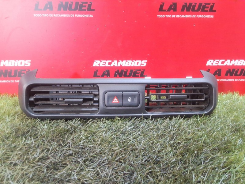 Recambio de aireador central para opel combo furgoneta/monovolumen (k9) 1.5 d referencia OEM IAM GEO046620 MOU022324 