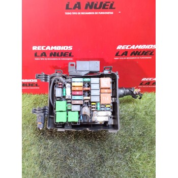 CAJA RELES / FUSIBLES 9804848580 