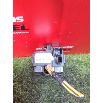 Recambio de caja reles para opel combo furgoneta/monovolumen (k9) 1.5 d referencia OEM IAM 9812661980 VB1K418930 B1K418930