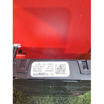 Recambio de caja reles para opel combo furgoneta/monovolumen (k9) 1.5 d referencia OEM IAM 9832880280  