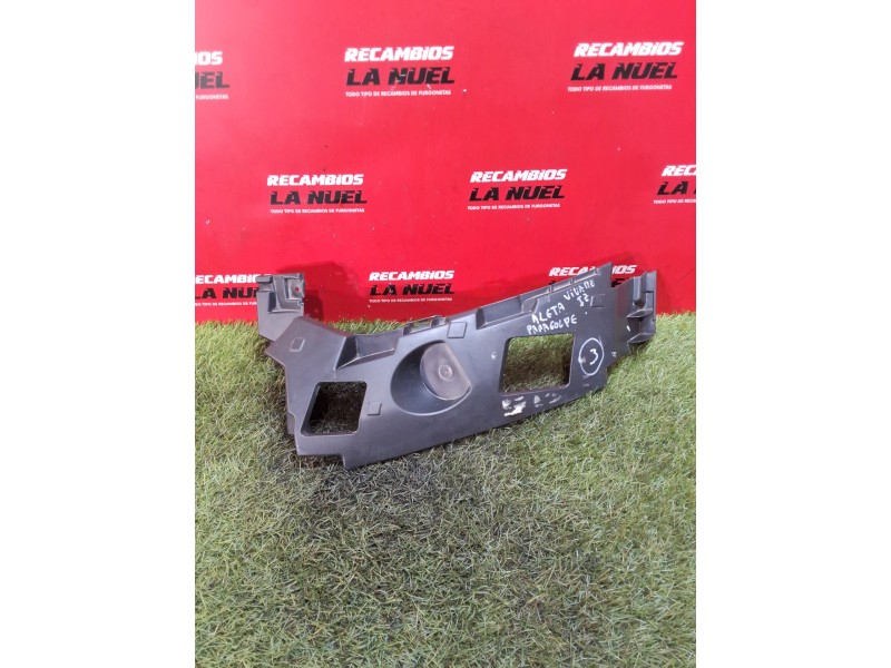 Recambio de soporte aleta delantera izquierda para opel vivaro furgón s express cdti dpf referencia OEM IAM 9833130877 2445983X 