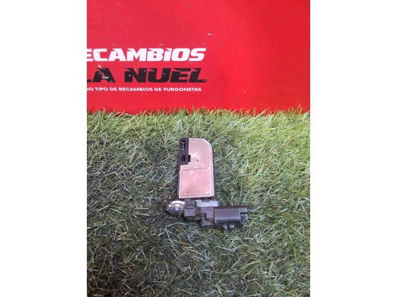 Recambio de caudalimetro para citroën jumper furgon 30 l1h1 bluehdi 110 blue-hdi fap referencia OEM IAM 9677093080  