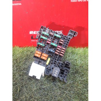 CAJA RELES 5WA937615 P010132258 