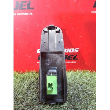 Recambio de mando elevalunas delantero derecho para citroën jumper iii furgoneta 2.2 bluehdi 140 referencia OEM IAM 07355329060 