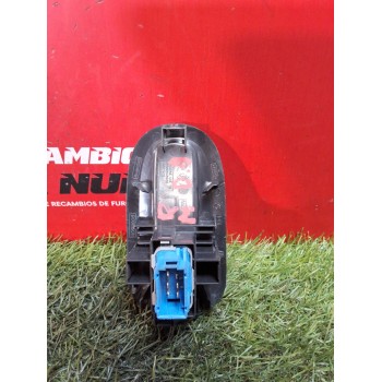 Recambio de mando elevalunas delantero derecho para renault master iii furgoneta (fv) 2.3 dci 125 fwd (fv0c, fv0d, fv0g, fv0h, f