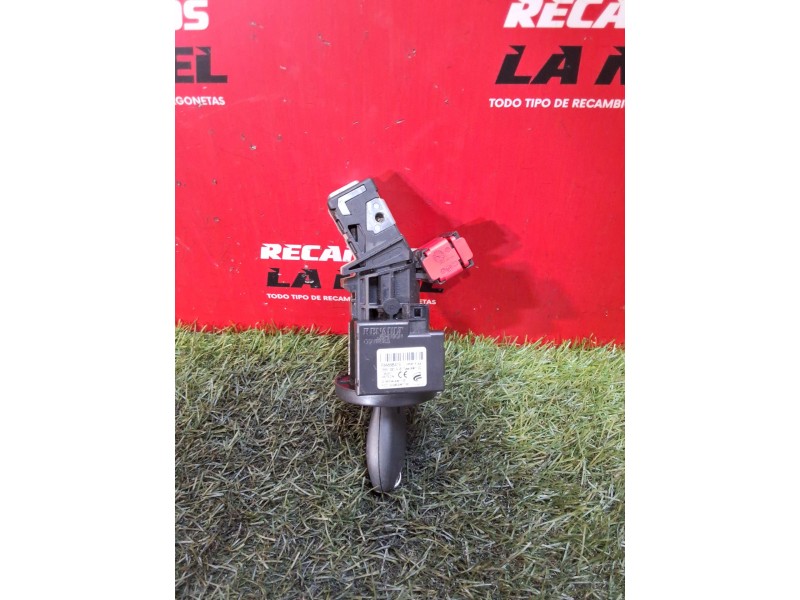 Recambio de bombin arranque para nissan nv300 camper michelangelo dci cat referencia OEM IAM 285910001R F8489B415 