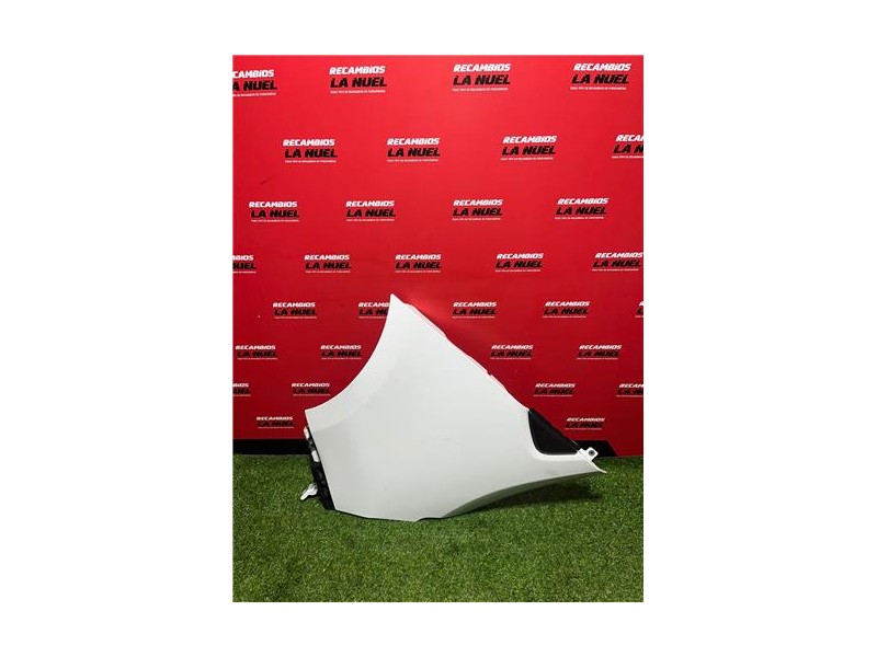 Recambio de aleta delantera derecha para renault trafic iii furgón (06.2014) m9r z7 referencia OEM IAM 260427484R  