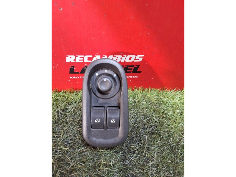 Recambio de mando elevalunas delantero izquierdo para renault master iii furgoneta (fv) 2.3 dci 125 fwd (fv0c, fv0d, fv0g, fv0h,
