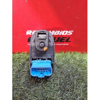 Recambio de mando elevalunas delantero izquierdo para renault master iii furgoneta (fv) 2.3 dci 125 fwd (fv0c, fv0d, fv0g, fv0h,