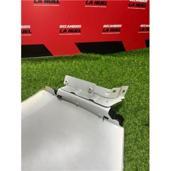 Recambio de aleta delantera derecha para renault trafic iii furgón (06.2014) m9r z7 referencia OEM IAM 260427484R  