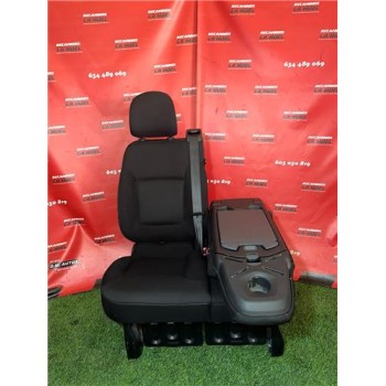 ASIENTO DELANTERO DERECHO 849J08475R 