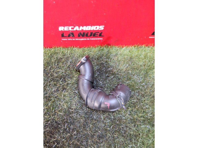 Recambio de tubo para nissan nv300 camper michelangelo dci cat referencia OEM IAM 147134852R  