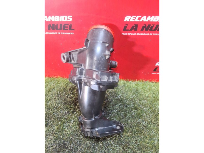 Recambio de tubo para nissan nv300 camper michelangelo dci cat referencia OEM IAM 165761844R 1047863S01 
