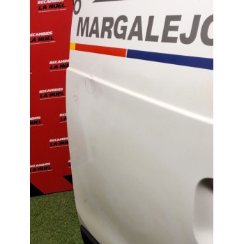 Recambio de puerta lateral corredera derecha para dacia dokker furgoneta/monovolumen 1.5 dci (feaj) referencia OEM IAM 821004257