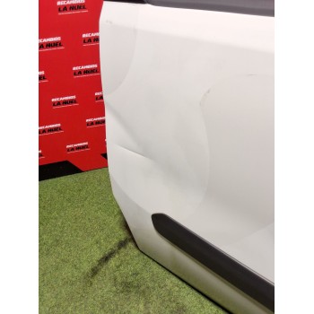Recambio de puerta lateral corredera derecha para fiat doblo autobús (263_) 1.6 d multijet (263axn1b) referencia OEM IAM 5191669