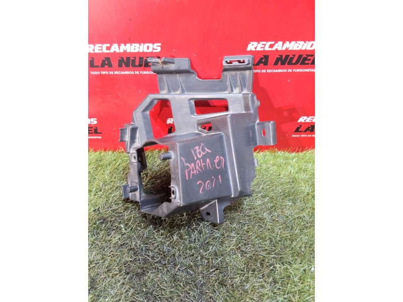Recambio de embellecedor faro antiniebla delantero izquierdo para peugeot partner furgoneta/monovolumen (k9) 1.5 bluehdi 100 ref