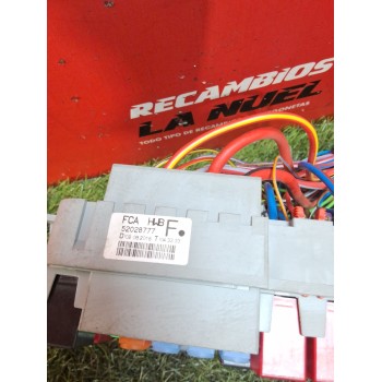 Recambio de caja reles para fiat doblo autobús (263_) 1.6 d multijet (263axn1b) referencia OEM IAM 52028777  