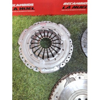 Recambio de kit embrague para dacia dokker furgoneta/monovolumen 1.5 dci (feaj) referencia OEM IAM 7711368167  