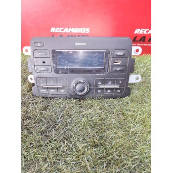 RADIO CD 281154759R 