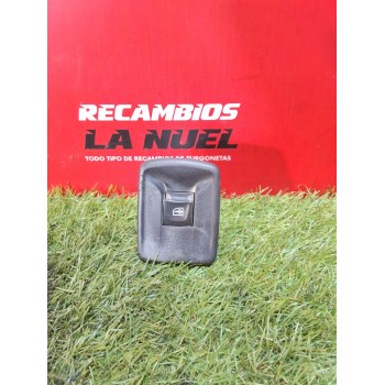 MANDO ELEVALUNAS DELANTERO DERECHO 254217475R 