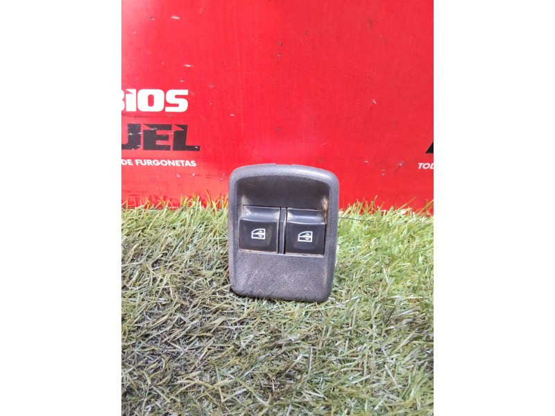 Recambio de mando elevalunas delantero izquierdo para dacia dokker furgoneta/monovolumen 1.5 dci (feaj) referencia OEM IAM 25411