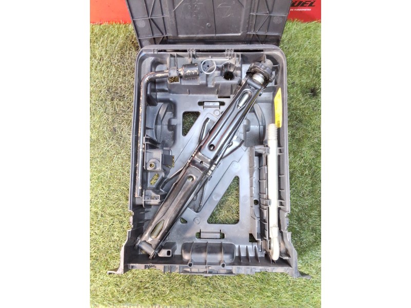 Recambio de gato para peugeot expert furgoneta (v_) 2.0 bluehdi 120 referencia OEM IAM   