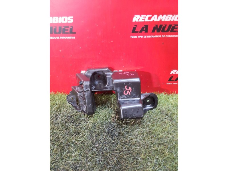 Recambio de soporte paragolpes trasero derecho para dacia dokker furgoneta/monovolumen 1.5 dci (feaj) referencia OEM IAM 7918285