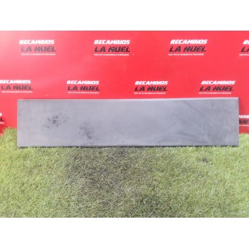 MOLDURA PUERTA TRASERA IZQUIERDA 1308058070 