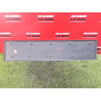 Recambio de moldura puerta trasera izquierda para citroën jumper iii furgoneta 2.2 bluehdi 140 referencia OEM IAM 1308058070  